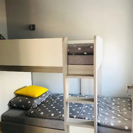 Elegance Yellow Rewal