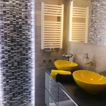 Elegance Yellow *