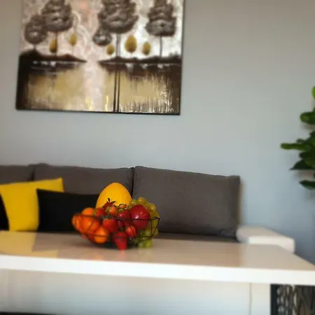 Elegance Yellow شقة *