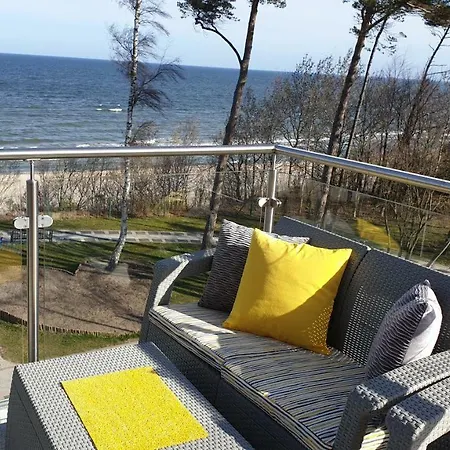 Apartament Elegance Yellow Rewal