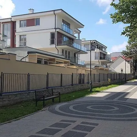 Apartament Elegance Yellow *