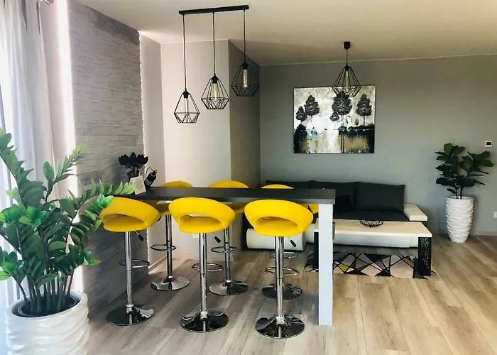 Elegance Yellow Rewal